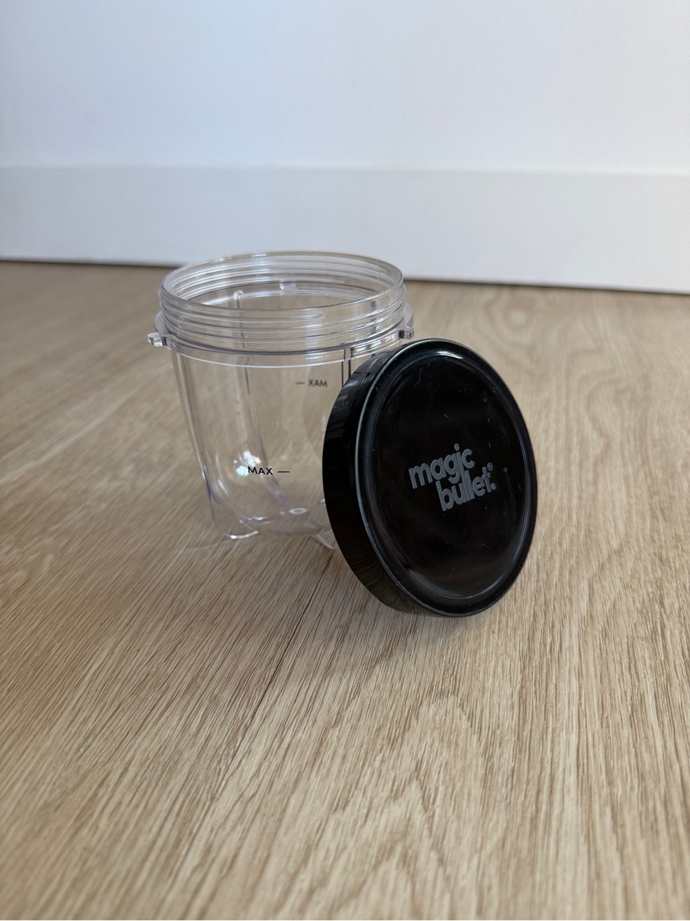 Magic Bullet Replacement Cups and Lid Small 12 oz 1 Cup Clear Black Twist Lid